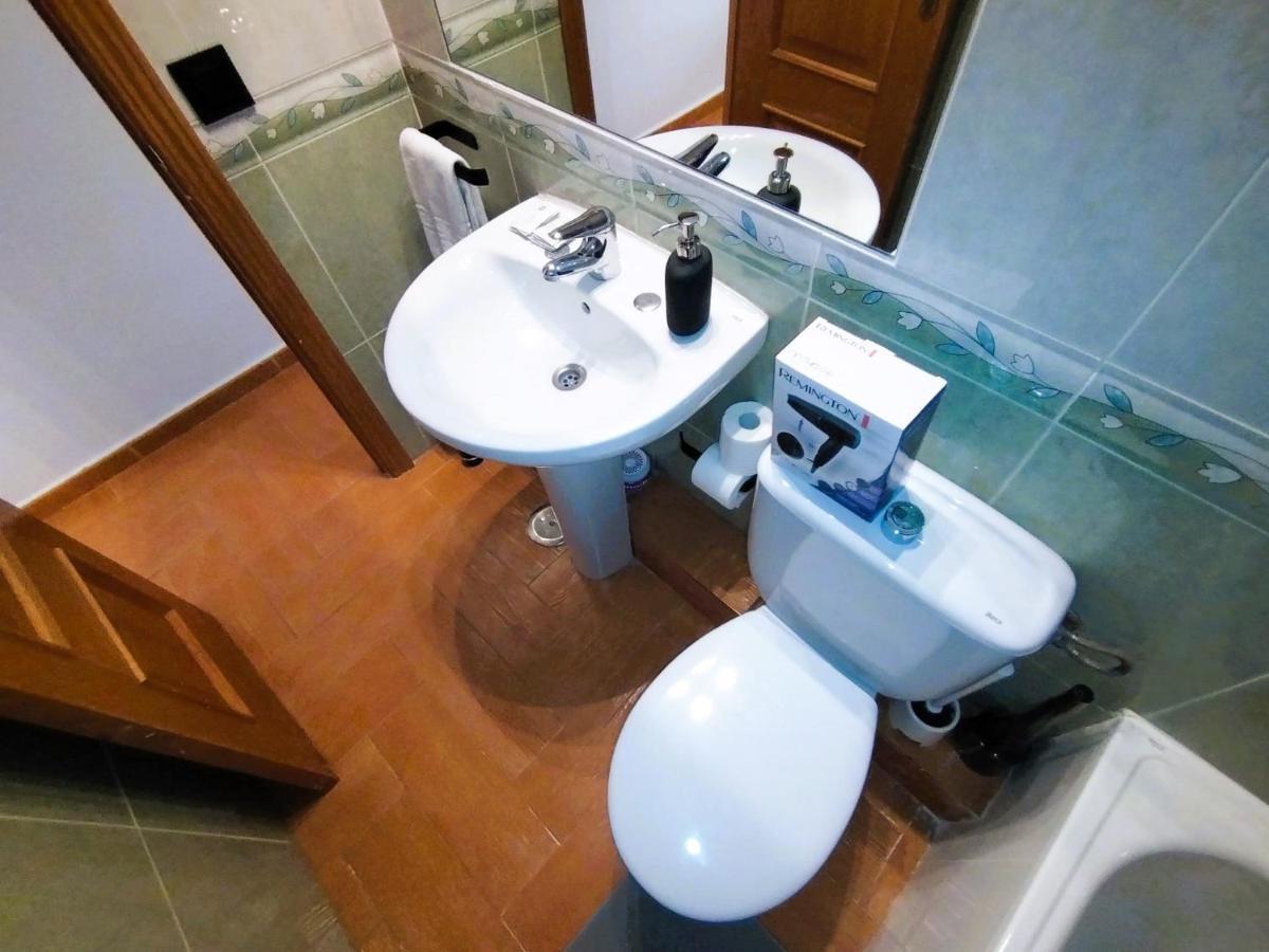 Puerta Del Sol - Apartamento Para 4 Madrid Bagian luar foto