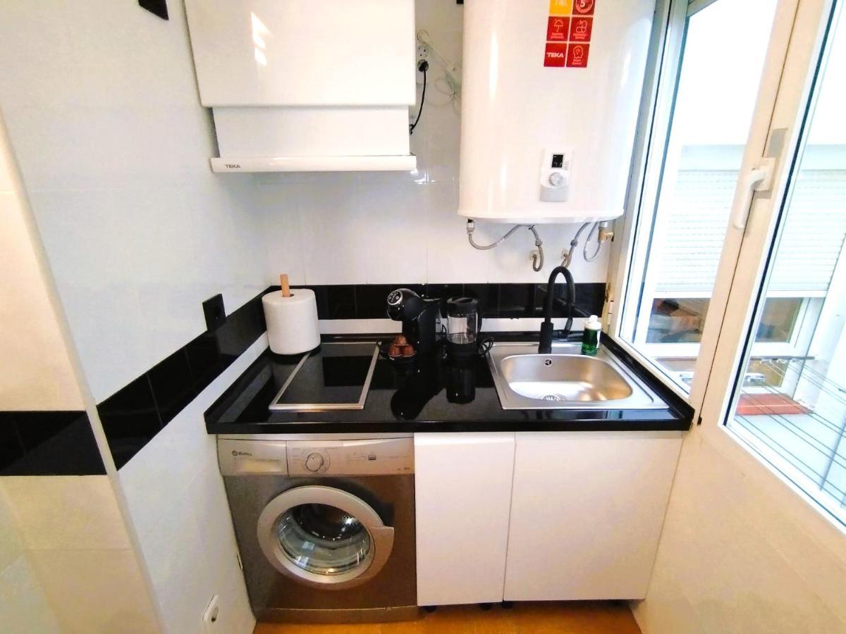 Puerta Del Sol - Apartamento Para 4 Madrid Bagian luar foto